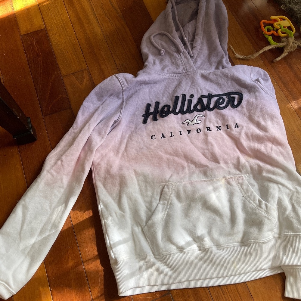 Hollister girls sweatshirt